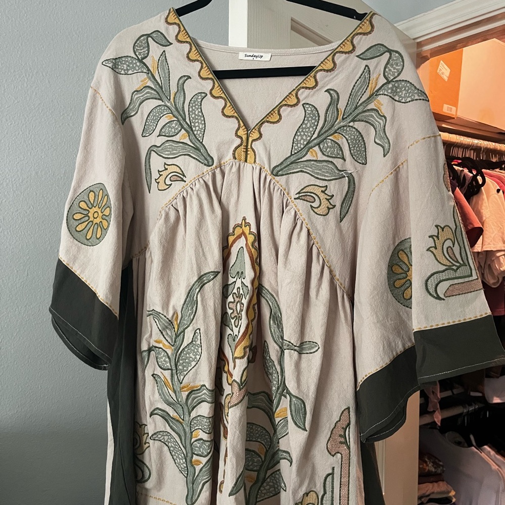 Ruthie Grace Floral Embroidered Dress - Cream and Green